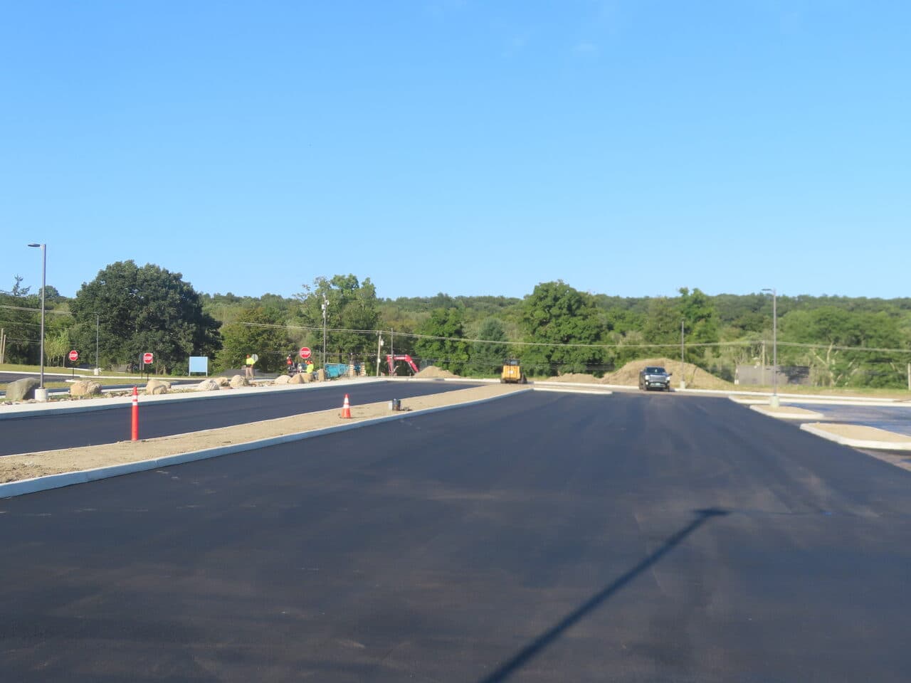 Commercial Parking Lot Paving project in Brookfield, CT — wide finished lot and drive lane